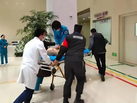 Đang khỏe mạnh, người phụ nữ qua đời đột ngột vì làm 1 việc sau khi ăn no