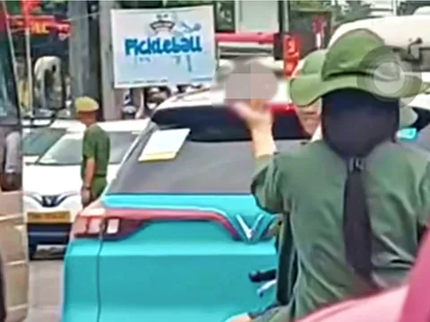 Công an Hà Nội thông tin vụ 3 học sinh có hành động phản cảm khi đoàn xe A80 đi qua