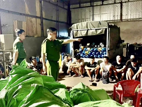 Hải Phòng: Triệt phá đường dây mua bán “khí cười” số lượng lớn