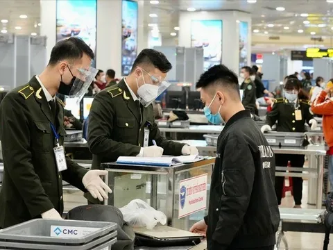 Kiểm soát an ninh hàng không cấp độ 1 tại các sân bay dịp nghỉ Lễ Quốc khánh