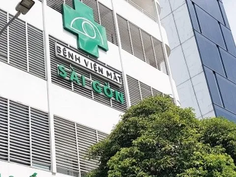 Nam sinh mất thị lực sau phẫu thuật tại Bệnh viện Mắt Sài Gòn: Vụ việc ra tòa và câu hỏi về trách nhiệm trong sự cố y khoa?