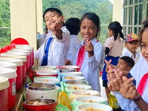 Học sinh xã biên giới được đề xuất hỗ trợ 450.000 đồng/tháng