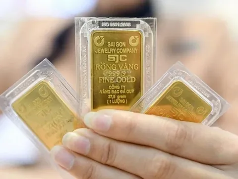 Ngân hàng Nhà nước đề nghị nghiên cứu đánh thuế với mua bán vàng