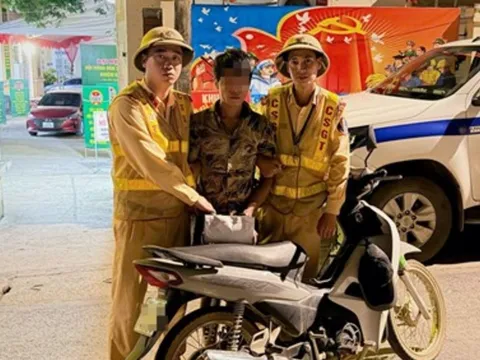 Phát hiện thanh niên nghi vấn ở đường nghĩa trang, Công an kiểm tra liền lộ ra 'bí mật'