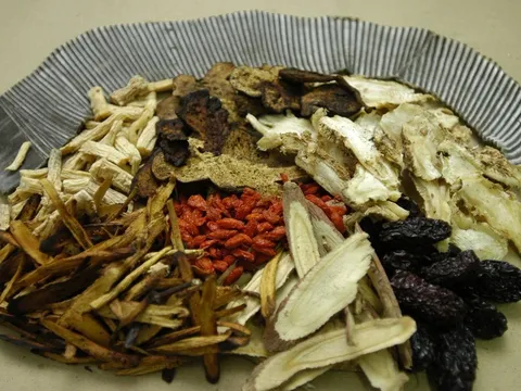 Xử lý nghiêm cơ sở kinh doanh dược liệu, thuốc cổ truyền không rõ nguồn gốc