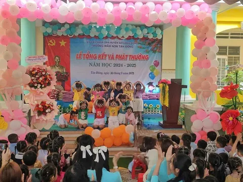 Trường Mầm non Tân Đông thực hiện tốt công tác huy động trẻ ra lớp đạt 100%