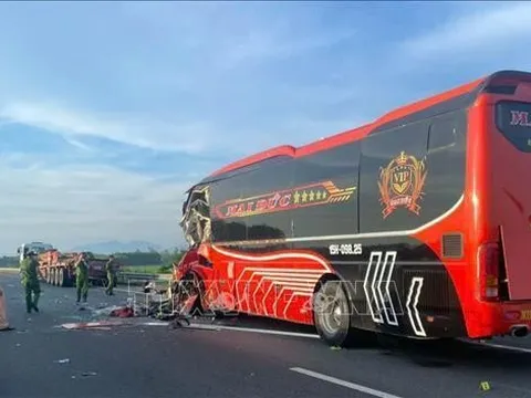Cục Cảnh sát giao thông cảnh báo về việc dừng đỗ trên cao tốc