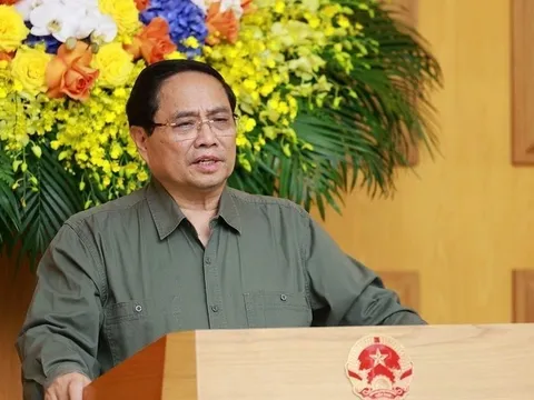 Thủ tướng chia buồn, chia sẻ với gia đình, địa phương bị thiệt hại do bão số 10
