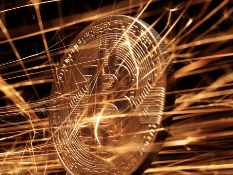 Bitcoin vừa đạt đỉnh lịch sử trên 125.000 USD