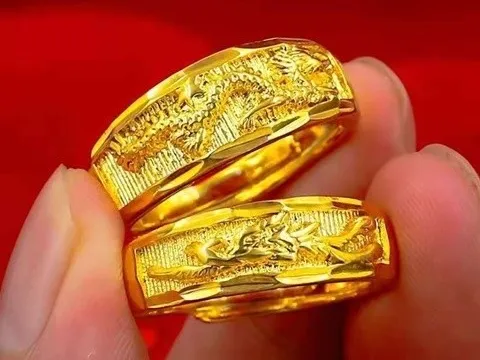 Giá vàng hôm nay (8/10): Thị trường vàng nhẫn lại sôi động