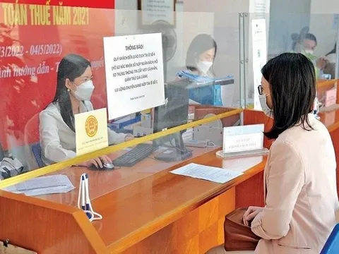 Ủy ban Thường vụ Quốc hội thông qua Nghị quyết điều chỉnh mức giảm trừ gia cảnh