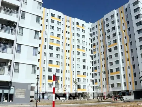 Đối tượng được ưu tiên thuê nhà là tài sản công