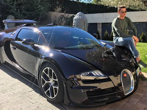Kiếm tiền 'đỉnh' nhất làng bóng đá, khối tài sản của Christiano Ronaldo đồ sộ tới đâu?
