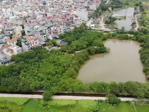 Long Biên: Hàng chục nghìn mét vuông đất dự án 'đắp chiếu'