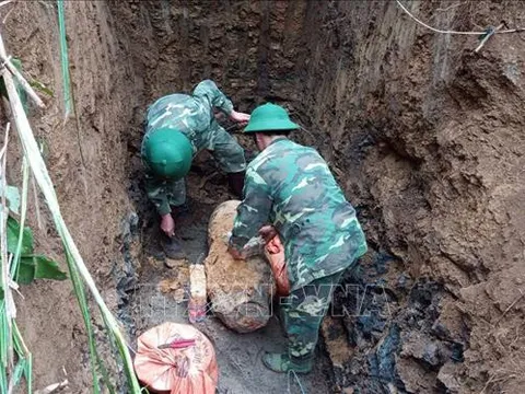 Hòa Bình: Hủy nổ an toàn quả bom nặng gần 300kg