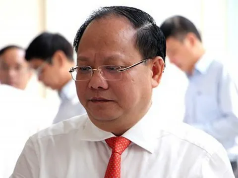 Khởi tố, bắt tạm giam nguyên Phó Bí thư thường trực Thành uỷ TP. HCM Tất Thành Cang