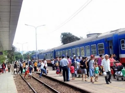 Giảm 50% giá vé cho trẻ em đi tàu Tết Tân Sửu 2021