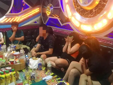 TP. Cần Thơ: Triệt phá điểm sử dụng ma túy tại Karaoke Red Diamond
