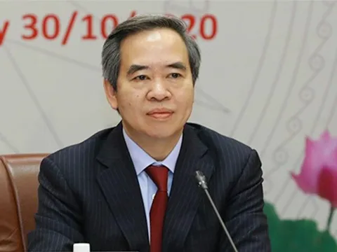 Uỷ viên Bộ Chính trị Nguyễn Văn Bình bị kỷ luật cảnh cáo