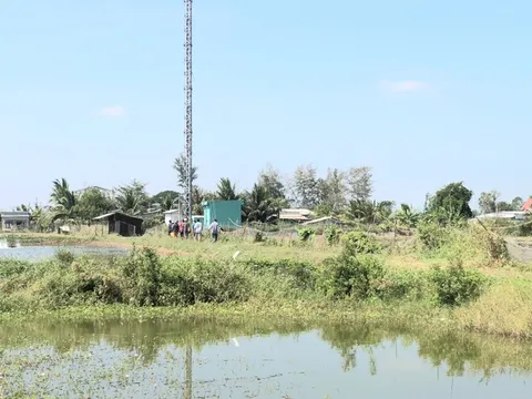 Phát hiện thi thể bé gái 2 tuổi nổi trong vuông tôm sau khi gia đình trình báo mất tích