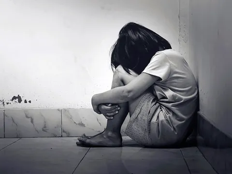 Chấn động: Bé gái 14 tuổi bị 9 người đàn ông bắt cóc và cưỡng bức tập thể trong 5 ngày với tình tiết đầy man rợ