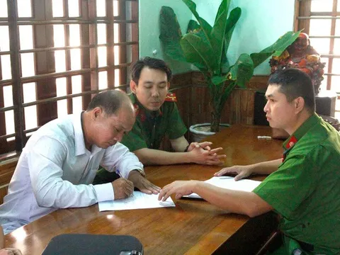 Chủ tịch chi hội nghề cá biển lừa chiếm đoạt 4 ngư dân 1,6 tỷ đồng