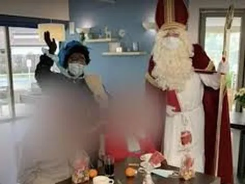 Ông già Noel 'siêu lẫy nhiễm' COVID-19 cho 75 người