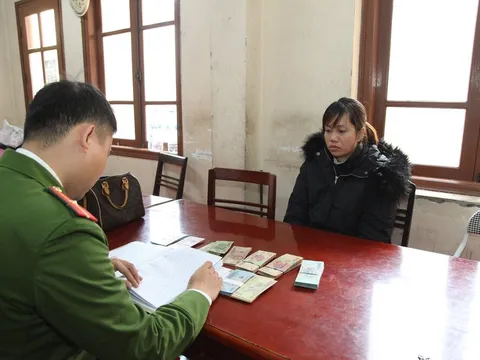 Bắt nữ quái trà trộn vào đám cưới lấy cắp gần 100 triệu tiền mừng cưới