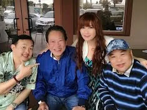 Đăng ảnh kỉ niệm với cố NS Chí Tài và nhạc sĩ Lê Quang, vợ cũ Bằng Kiều chia sẻ câu chuyện nghẹn ngào