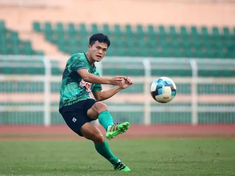 Bùi Văn Đức gia nhập TPHCM: Tương lai đầy hứa hẹn!