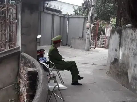 Hà Nội: Chốt chặn, cách ly nhà riêng bác sĩ trở về từ Quảng Ninh liên quan tới ca bệnh 1553