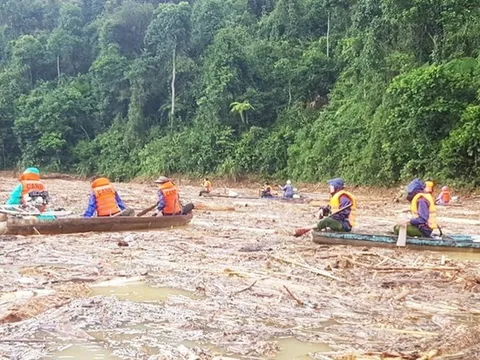 Tìm thấy thi thể thứ 9 trong vụ sạt lở kinh hoàng tại Trà Leng