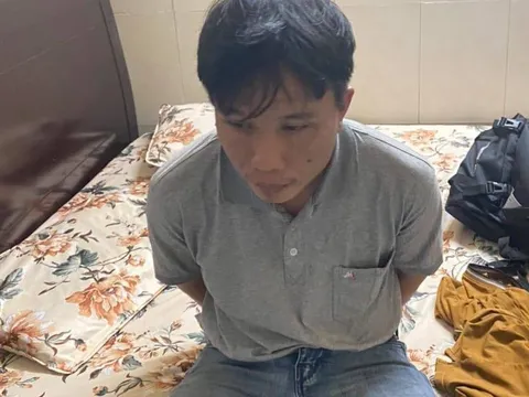 Vụ nông dân bị giang hồ bắt cóc tống tiền 4 tỷ đồng: Thu quân phục, quân hàm, roi điện