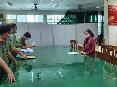 TP.HCM: Đăng Facebook 'chợ bị phong tỏa' được 11 like, người phụ nữ bị phạt 10 triệu đồng