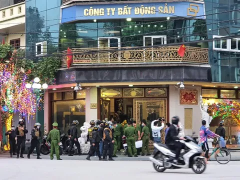 Khám nhà nữ doanh nhân bất động sản nổi tiếng ở Thái Bình