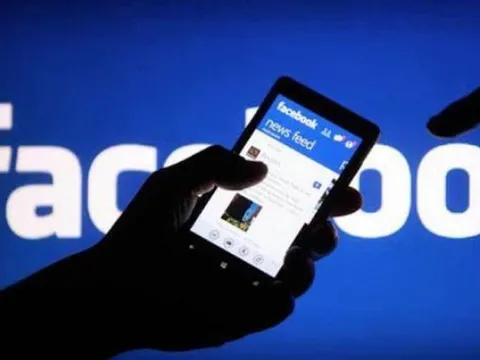 Người dùng Facebook cần lưu ý mức phạt vi phạm mới được áp dụng từ 15/4/2020