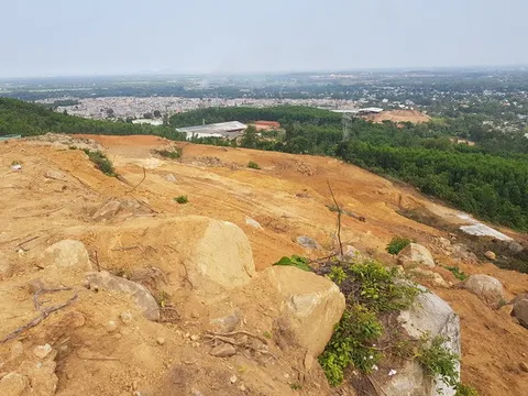 Vụ ủi đất, phá đá ngay dưới chân đập thuỷ lợi Trà Cân: Vì sao chưa công bố kết quả kiểm tra?
