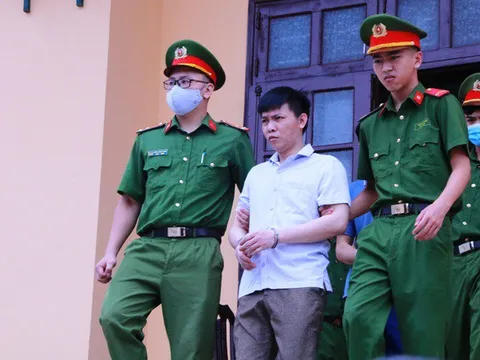 Gian lận điểm thi ở Hòa Bình: Cựu Thượng tá Công an đưa 500 triệu đồng nhờ nâng điểm thi