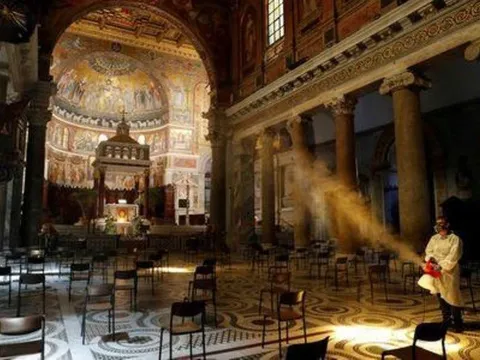 Bất ngờ cách Italy thúc đẩy nới lỏng hạn chế hậu Covid-19