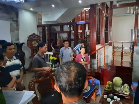 Vụ Bí thư xã giết người, đốt xe: Khởi tố bị can, tiếp tục điều tra có hay không đồng phạm