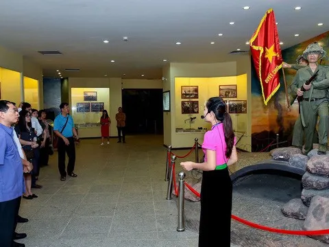 Xây dựng và phát triển thương hiệu du lịch tỉnh Điện Biên trở thành thương hiệu mạnh trong khu vực Tây Bắc