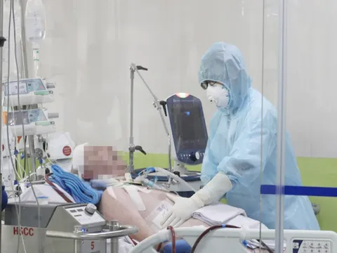 Thông tin mới nhất tình hình sức khỏe bệnh nhân số 91: Có tình trạng suy giảm miễn dịch, tổn thương thận cấp
