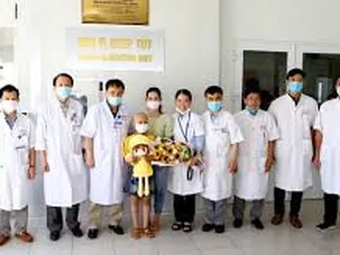 Thực hiện thành công ca ghép tủy cho bệnh nhi 8 tuổi bị ung thư