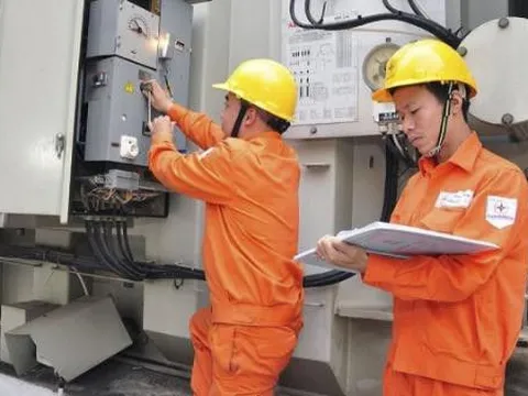 Thủ tướng chỉ đạo không điều chỉnh tăng giá điện trong những tháng còn lại năm 2020