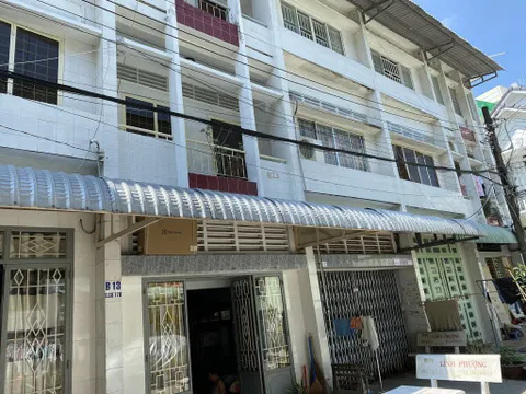 Kiến nghị xử lý doanh nghiệp quảng bá ‘dịch vụ của nghề luật sư trái pháp luật’