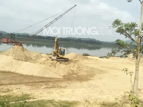 Nghệ An: 'Cát tặc' ngày đêm đua nhau hút máu tài nguyên?