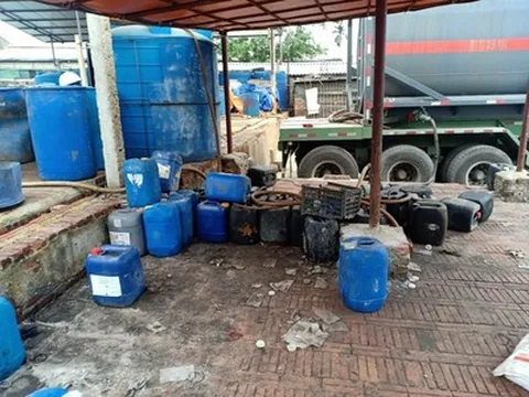 UBND xã Yên Viên làm ngơ cho cơ sở kinh doanh hoá chất nguy hiểm?