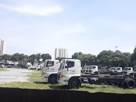 KĐT Pháp Vân - Tứ Hiệp: Đất xây trường học biến thành bãi tập kết xe