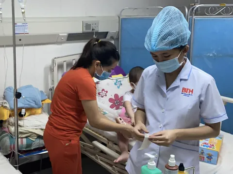 Vụ bệnh viện ở TP.HCM bị 'tố' truyền hóa chất hết hạn cho bé 4 tuổi suy tủy: Bệnh viện lên tiếng