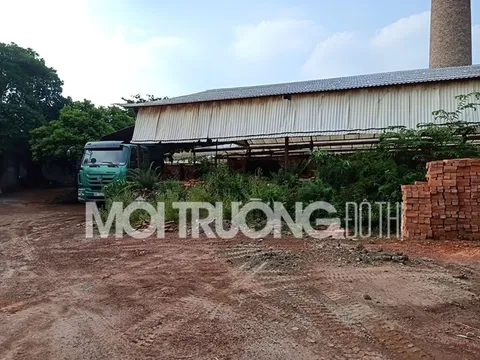 Bắc Giang: Lò gạch thủ công vẫn hoạt động trong thành phố